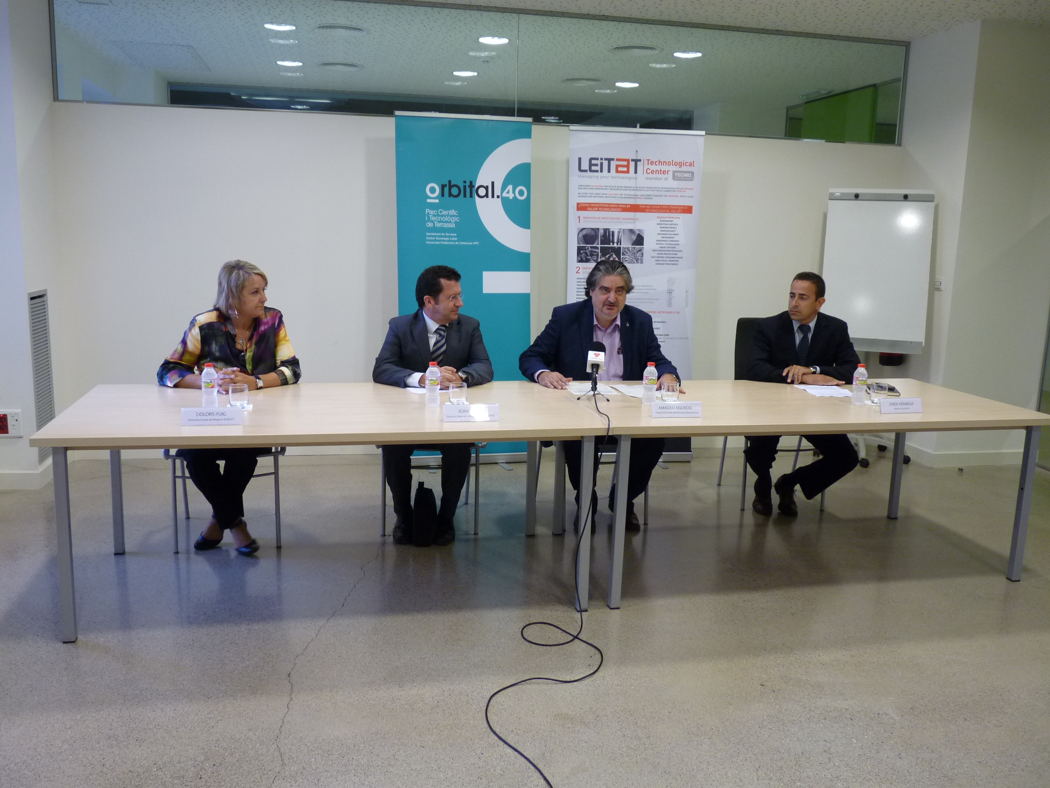 Dolors Puig, Joan Parra, Amadeu Aguado i Jordi Arànega a la presentació de KAUTIC.40